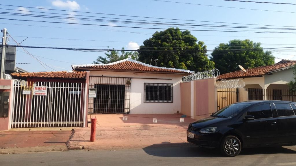 Casa linda com 2 quartos.