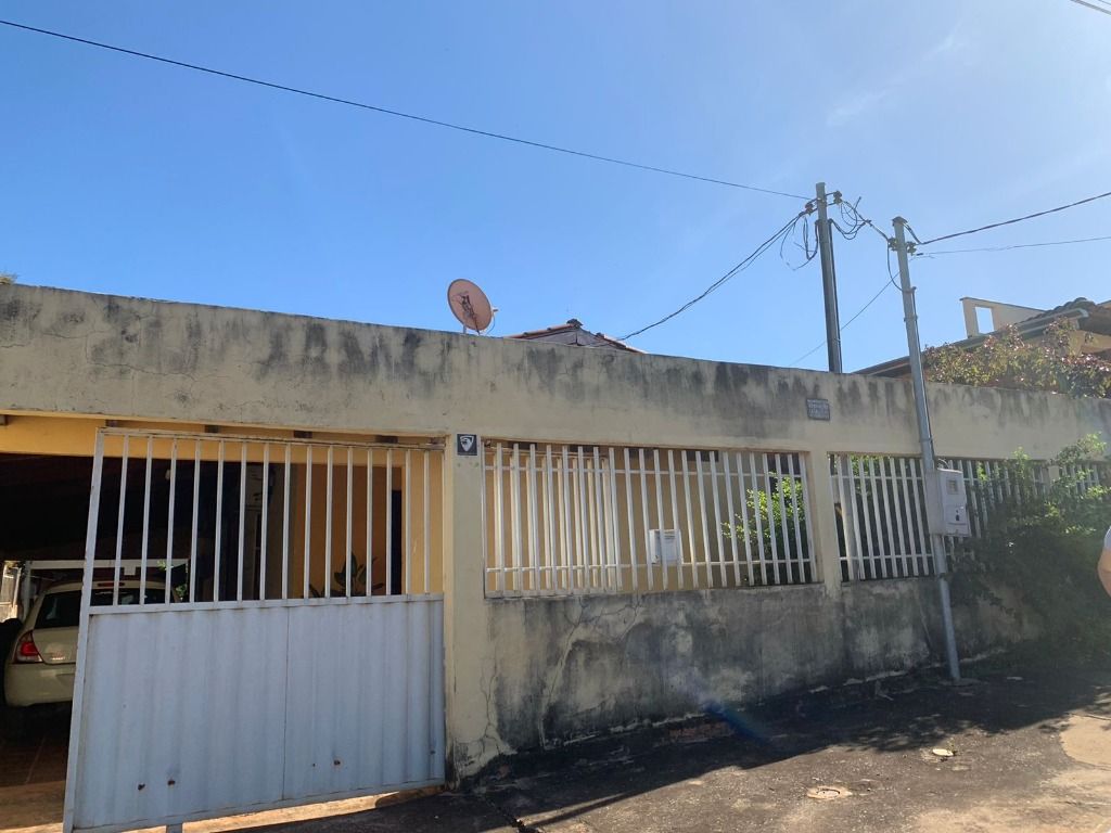 Casa Para Vender com 3 quartos 1 suítes no bairro São Gonçalo em Várzea Grande