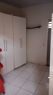 Sobrado com  5 suítes no bairro Centro Sul em Várzea Grande