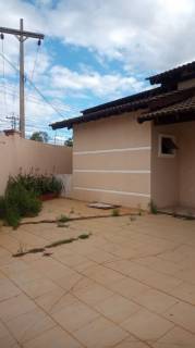 Sobrado com  5 suítes no bairro Centro Sul em Várzea Grande