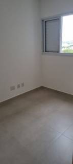 Belo apartamento com 3 quartos.