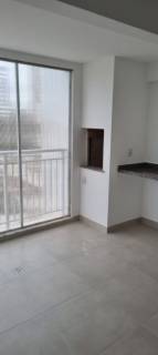 Belo apartamento com 3 quartos.