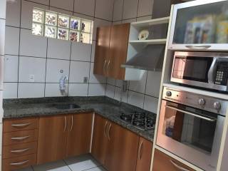 Excelente apartamento com 3 quartos.