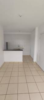 Apartamento Para Vender com 2 quartos na Avenida Alzira Santana Bairro Costa Verde !