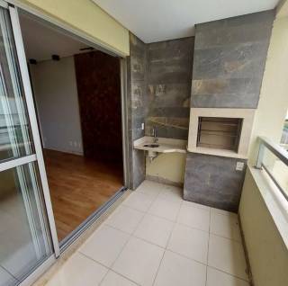 Belo apartamento com 3 quartos.