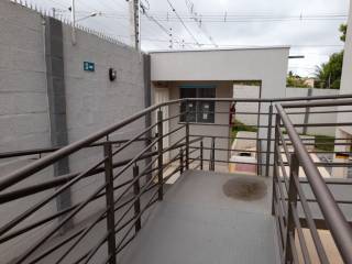 Ótimo apartamento com 2 quartos.