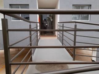 Ótimo apartamento com 2 quartos.