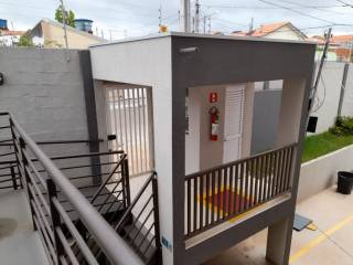 Ótimo apartamento com 2 quartos.