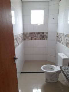 Ótimo apartamento com 2 quartos.