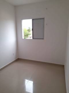 Ótimo apartamento com 2 quartos.