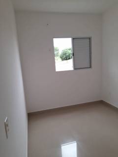 Ótimo apartamento com 2 quartos.