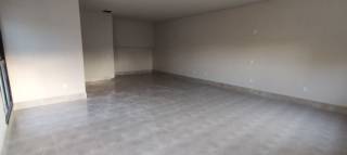 Sala Comercial prox a Av Filinto Muller