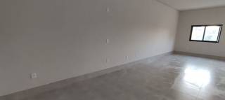 Sala Comercial prox a Av Filinto Muller