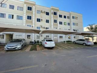 Ótimo apartamento com 2 quartos.