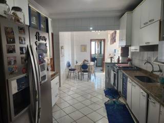 Belo apartamento com 3 suítes.