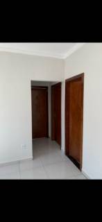 Linda casa com 2 quartos.