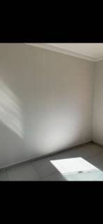 Linda casa com 2 quartos.