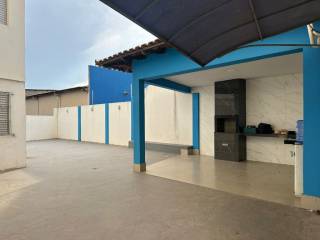 Ótimo apartamento com 3 quartos.