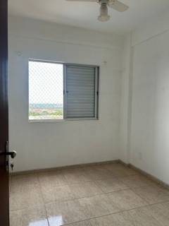 Ótimo apartamento com 3 quartos.