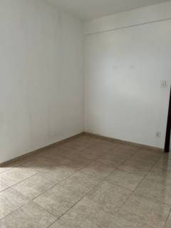 Ótimo apartamento com 3 quartos.