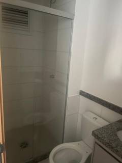 Belo apartamento com 2 quartos no Edifício Villagio Calábria.