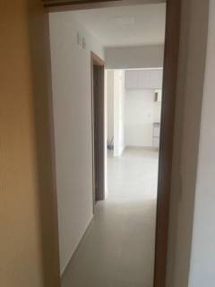 Belo apartamento com 2 quartos no Edifício Villagio Calábria.