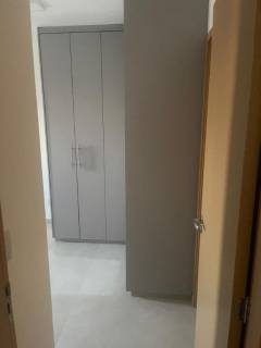 Belo apartamento com 2 quartos no Edifício Villagio Calábria.