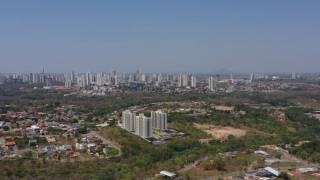 Belo apartamento com 2 quartos.