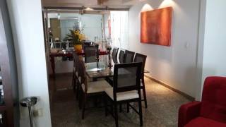 Excelente apartamento com 5 quartos.