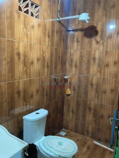Ótima casa com 2 quartos.