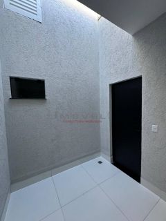 Bela casa com 3 quartos.