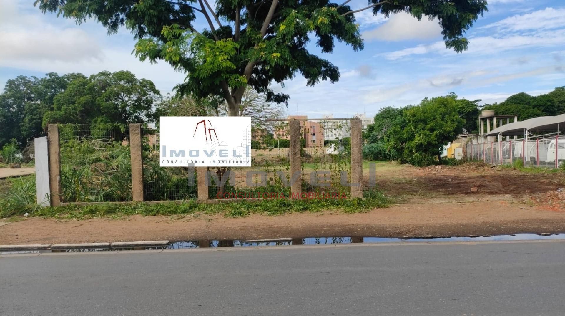 Ótimo Terreno Comercial na Avenida Filinto Müller