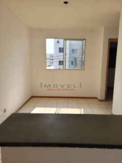 Ótimo apartamento com 2 quartos.