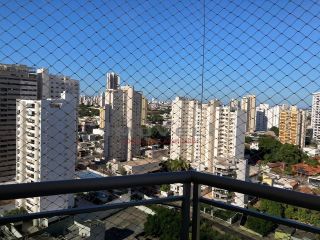 Belo apartamento com 3 suítes.