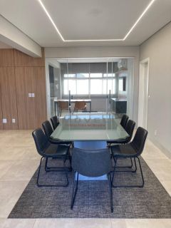 Belo apartamento com 3 suítes.