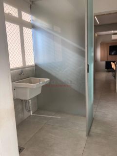 Belo apartamento com 3 suítes.