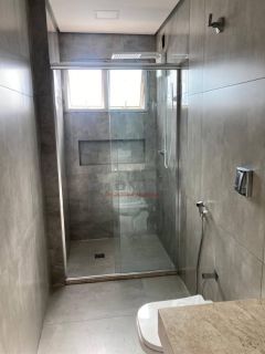 Belo apartamento com 3 suítes.