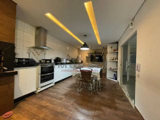 Linda Casa no Condomínio Ilda Rissato