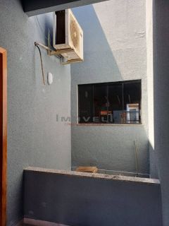 Ótima casa com 3 quartos.