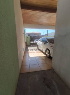Bela casa com 3 quartos.