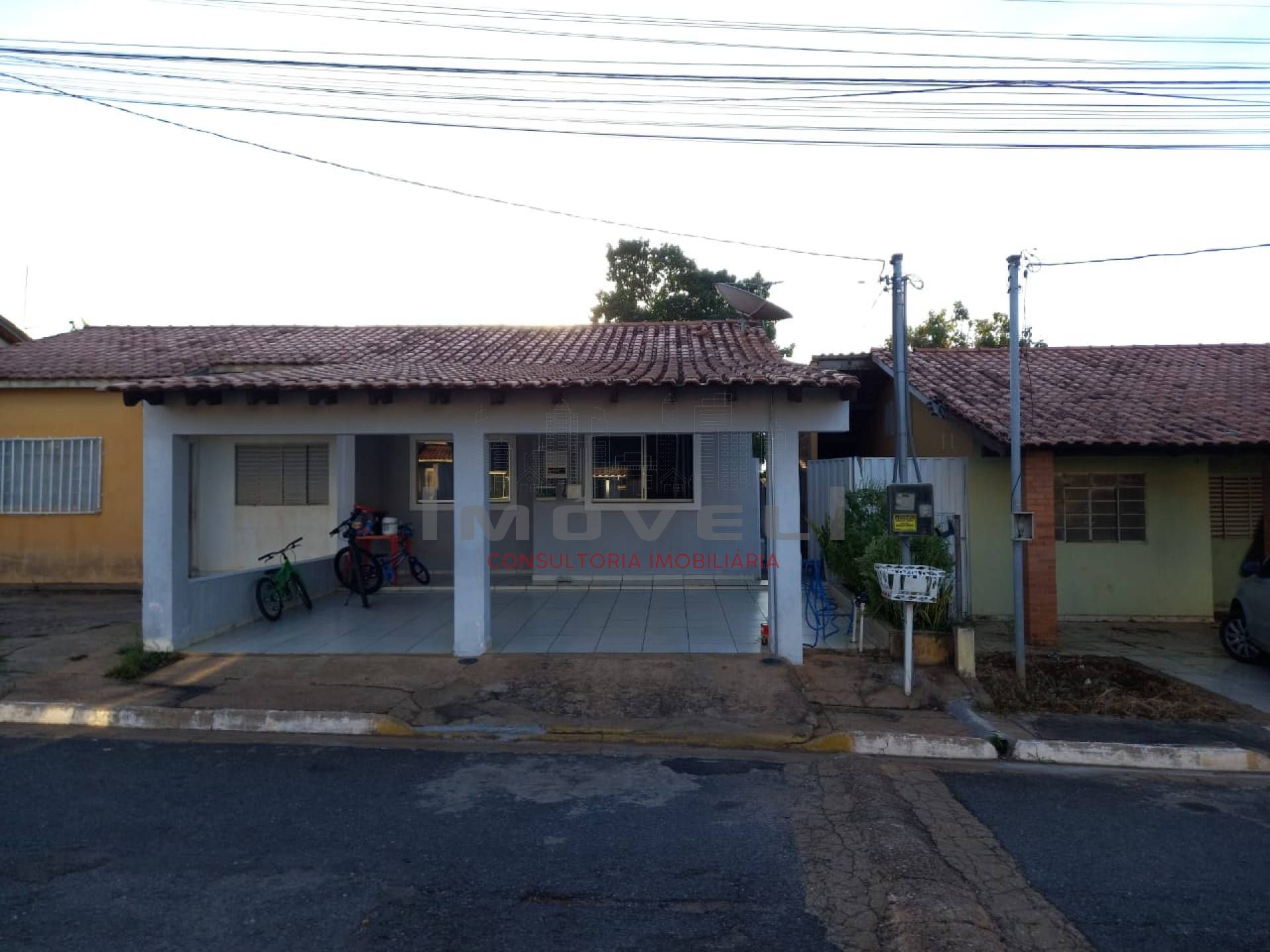 Casa Para Vender com 2 quartos no bairro Centro Norte em Várzea Grande