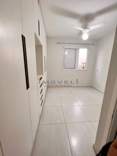 Belíssimo apartamento com 3 quartos.