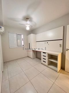 Belíssimo apartamento com 3 quartos.