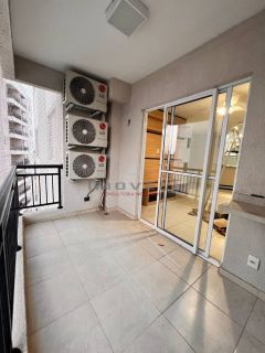 Belíssimo apartamento com 3 quartos.