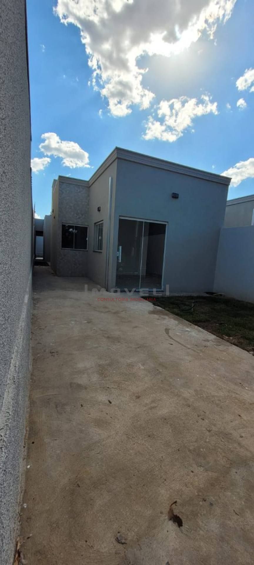 Bela casa com 3 quartos.