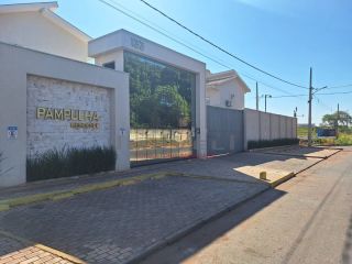 Belo sobrado com 3 quartos.
