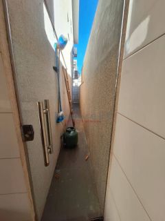 Belo sobrado com 3 quartos.