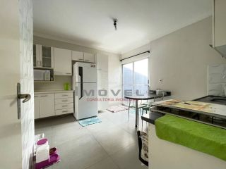 Linda casa com 2 quartos amplos.