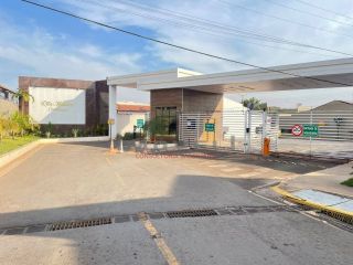 Linda casa com 2 quartos amplos.