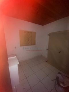 Ótima casa com 3 quartos.